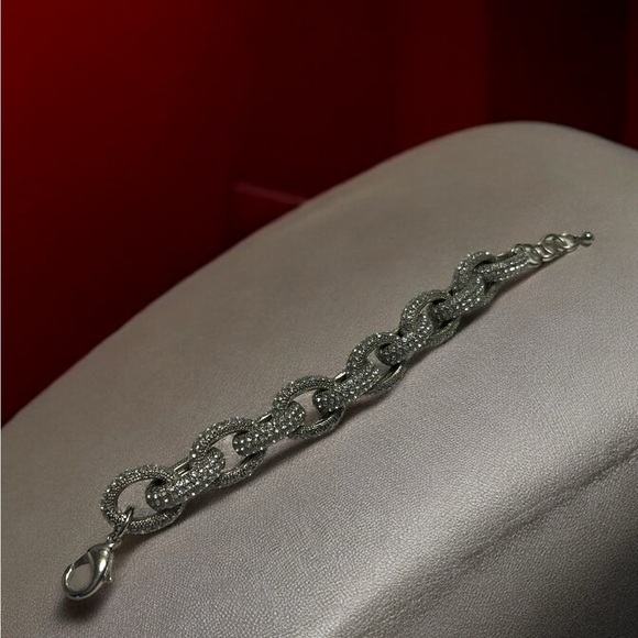 Silver Tone Chunky Link Pave Crystal Bracelet 7-1/2” + 1” - Picture 3 of 8